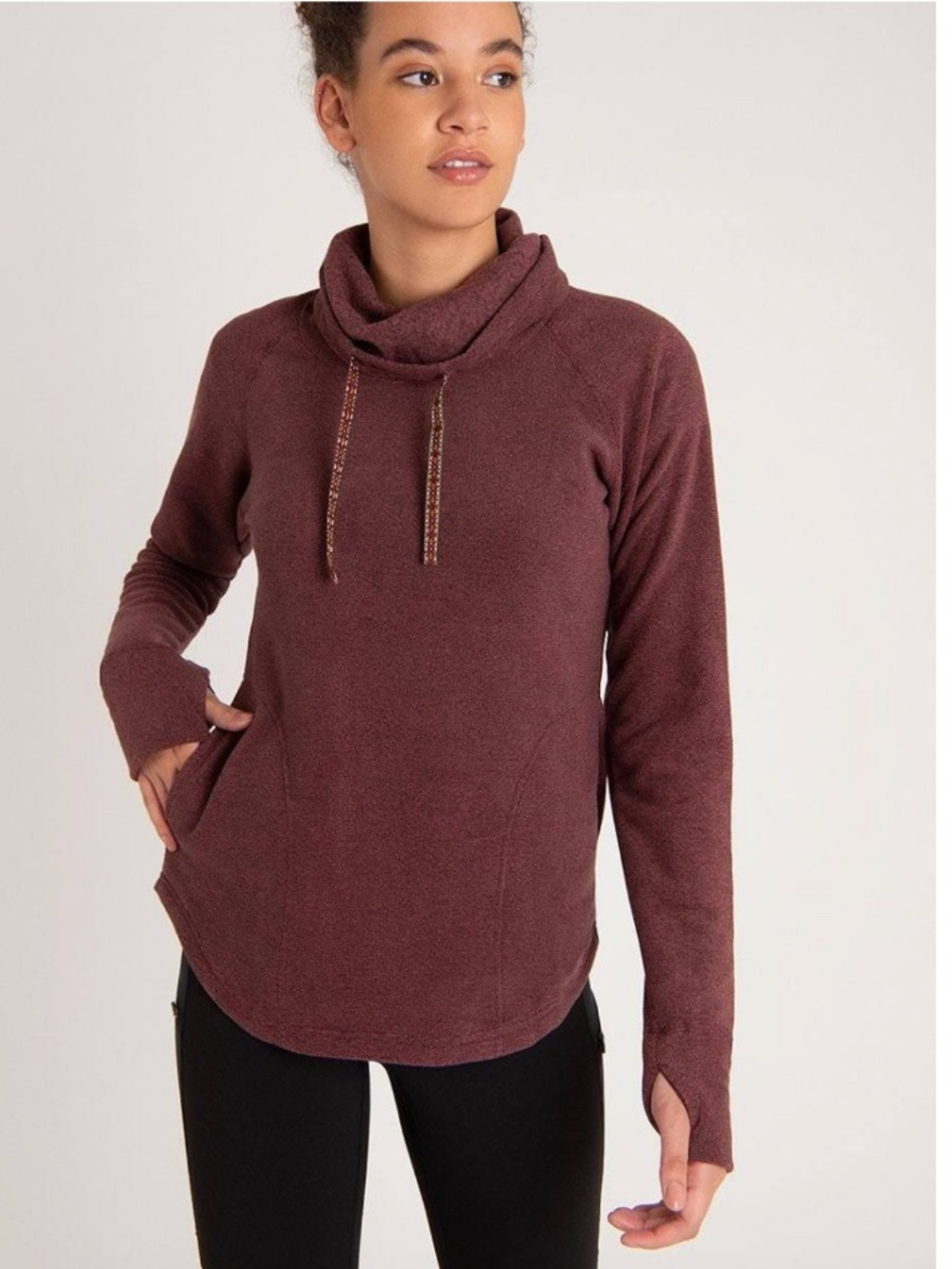Sherpa Women's Adventure Gear Rolpa Fleece Pullover in Merlot Size XS